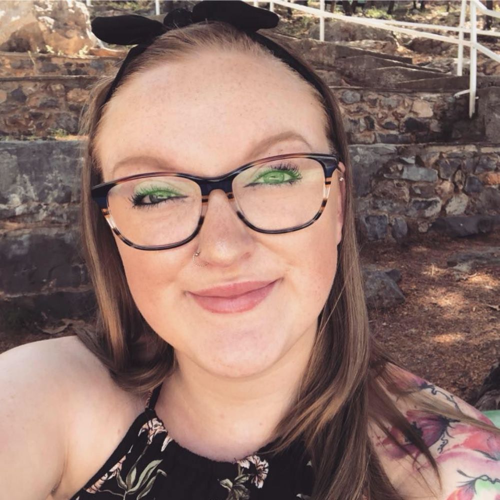 Meet your Posher, Ashley